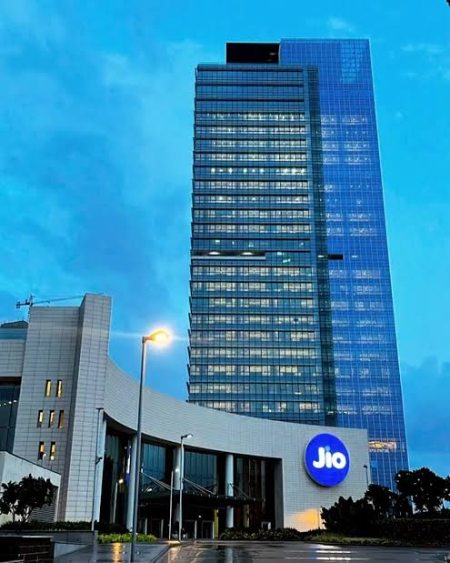 04 Reliance Twin Towers